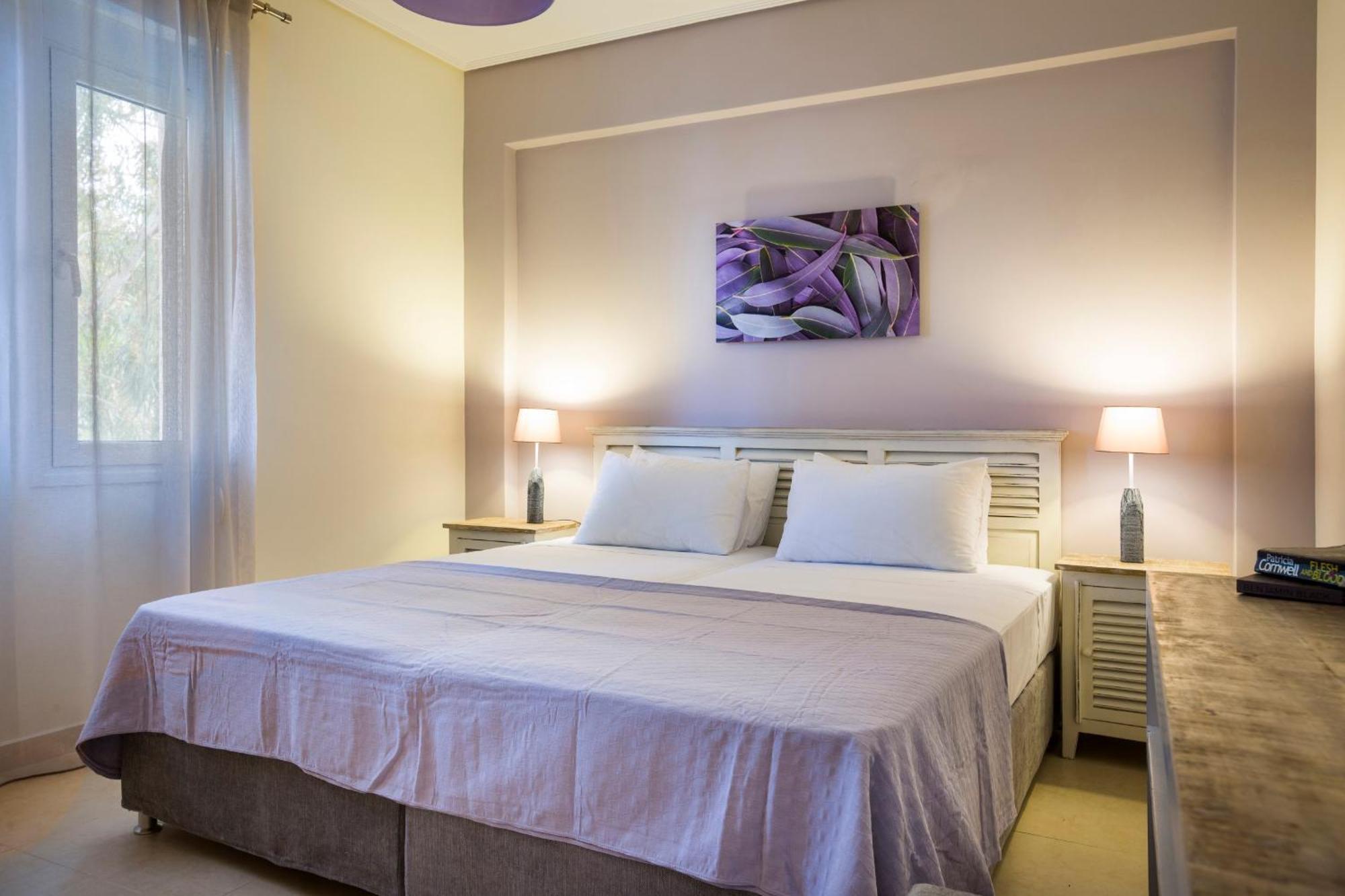 Meliti Waterfront Suites Karavomylos Eksteriør billede